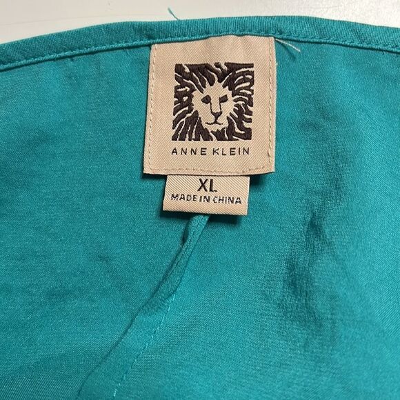 𝅺ANNE Klein blouse Turquoise color Crinkly fabric Long sleeves Flap pockets XL - Picture 6 of 9